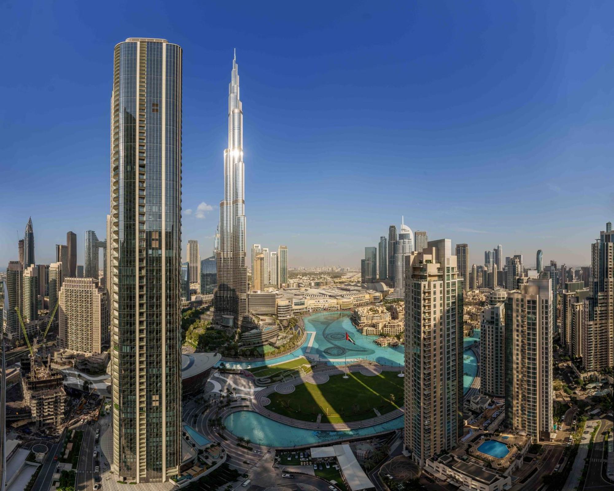 Maison Privee - Ultimate Living With Front-Row Views Of Burj Khalifa & Dubai Fountains Exteriör bild
